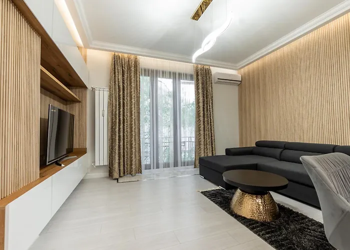 Vitoshka Luxury 2-br Retreat アパート ソフィア